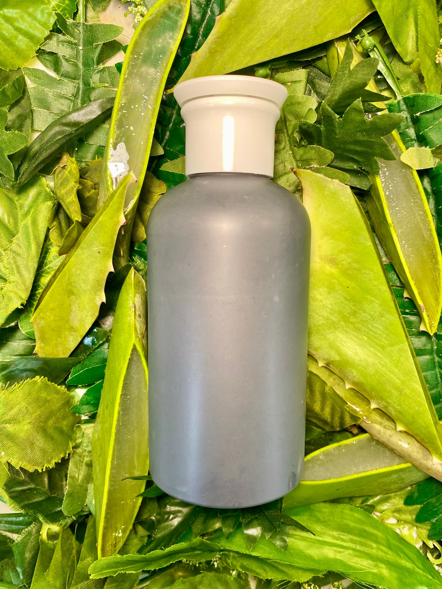 Charcoal & Lychee Detox Vegan Conditioner for Healthy Hair 14 ounces