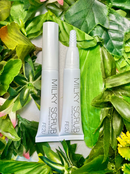 Vanilla Milk Lip Scrub with Exfoliating Brush Tip